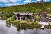 LP Lakefront House (1002478)