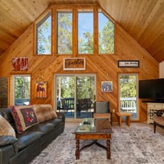 Red Fox Retreat (441003)