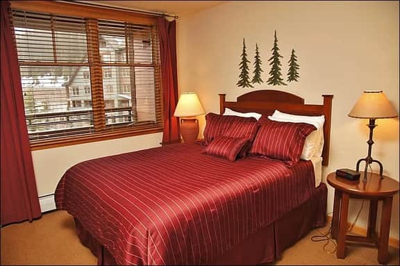 Zephyr Mountain Lodge Unit 1326 (213489-4342)