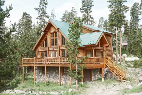 Shorewood Chalet (342701)