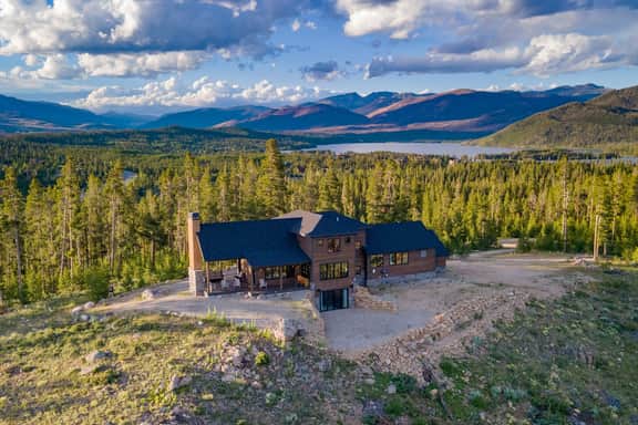 Grand Lakeview Lodge (451716)