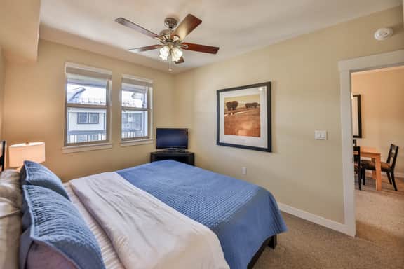 Founders Pointe 4665 (511545)