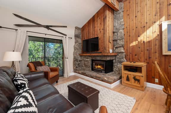 Beaver Village 11-32 (520607)