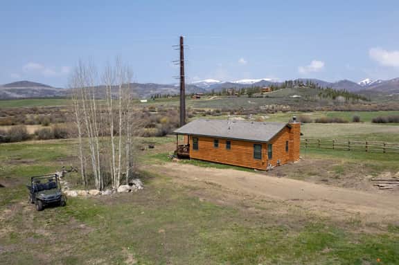 Nature Valley Cabin (756477)