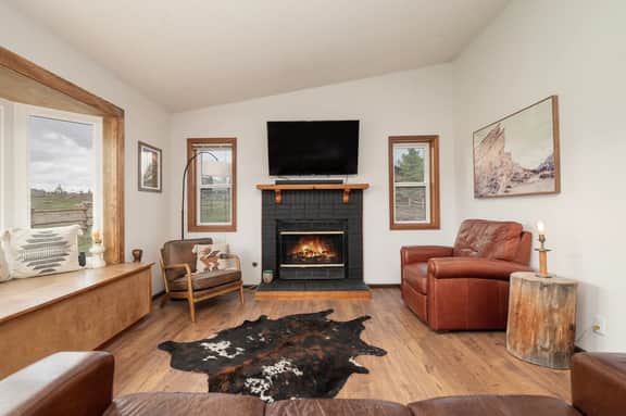 Nature Valley Cabin (756477)