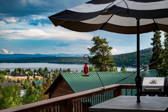 Lakeview Escape (503402)