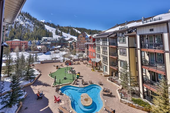 Founders Pointe 4665 (511545)