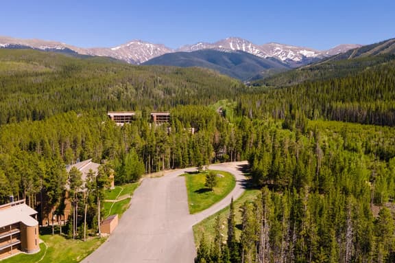 Beaver Village 11-32 (520607)