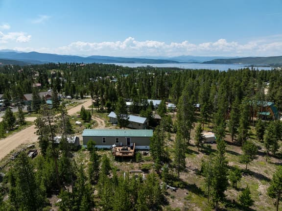 Zig Zag Retreat (952075)